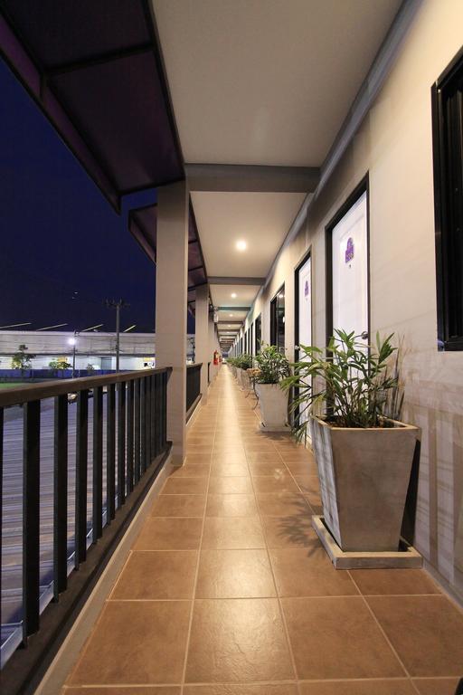 Eazy Motel B.A.N.G.N.A Samut Prakan Exterior photo